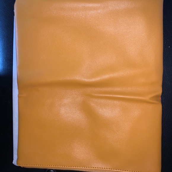 Rachel Pally REVERSIBLE CLUTCH - ZAHARA ** Free with next purchase ** - Picture 2 of 4